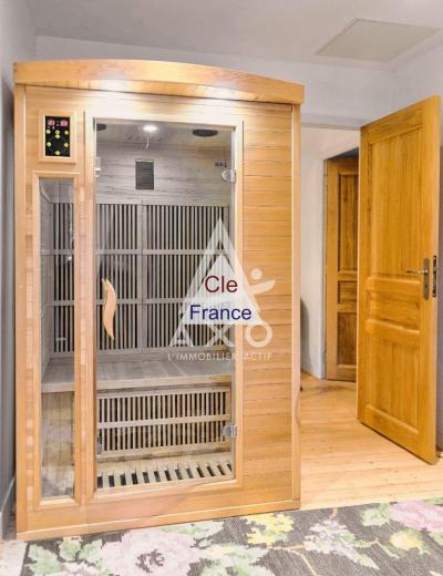 Propriete Percheronne D\'exception Avec Gîtes à Vendre  Les Menus 61290
