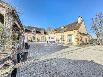 Propriete Percheronne D\'exception Avec Gîtes à Vendre  Les Menus 61290