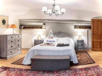 Propriete Percheronne D\'exception Avec Gîtes à Vendre  Les Menus 61290