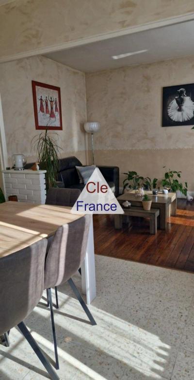 Jolie Maison Coteaux Sud D\'epernay