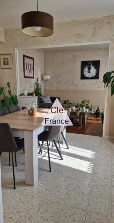 Jolie Maison Coteaux Sud D\'epernay