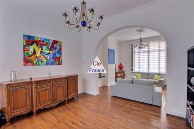 Maison Bourgeoise De 181 M² De Sh Et De 6 Pieces