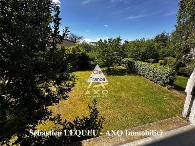 AXL04261