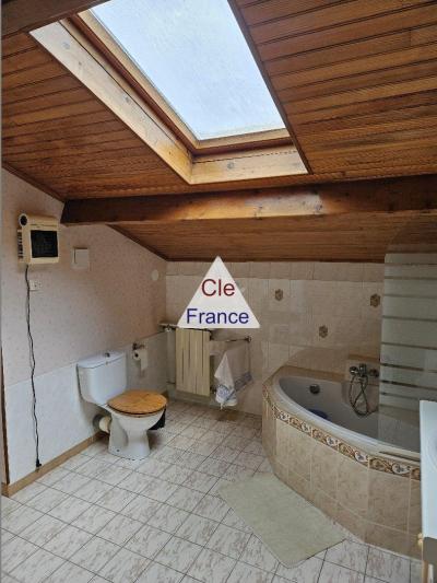 Rare Ensemble Immobilier Tout Proche Du Centre-ville D\'eauze