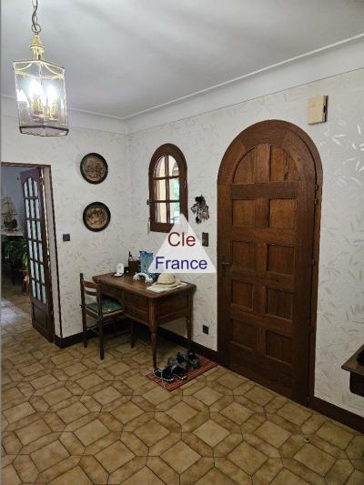 Rare Ensemble Immobilier Tout Proche Du Centre-ville D\'eauze