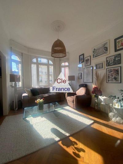 Appartement Bourgeois // Deuxieme Etage // Quartier Imperial Metz