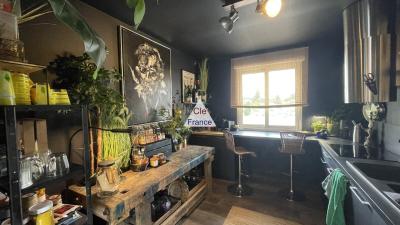 // Appartement 5 Pieces 135m² // 3 Chambres // Entierement Renove // Hyper Centre St Avold //