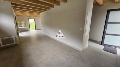 Rognaix (73730) : Maison Recente Avec Fort Potentiel + Studio Independant  600 M² De Terrain  À De