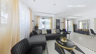 Villa Familliale Contemporaire