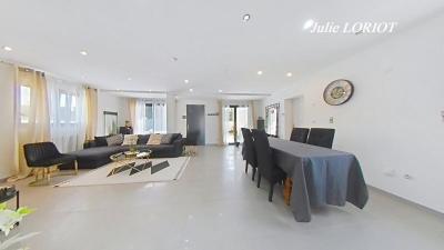 Villa Familliale Contemporaire