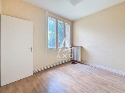 Appartement 3 Pieces Avec Jardin, Garage Et Fort Potentiel  Centre-ville De Beauvais