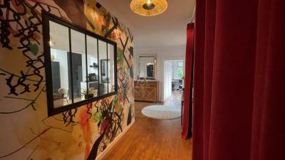 Apprtement 143 M² // Quartier Vacquiniere/ Terrasse // Cave // Parkings