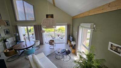 Superbe Duplex T4 Dernier Etage Avec Balcon Et 2 Garages  Gilly-sur-isere (73200)