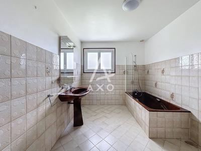 Grande Villa Familiale À La Loupe  5 Chambres  Sous-sol Total  Terrain De 1650 M²