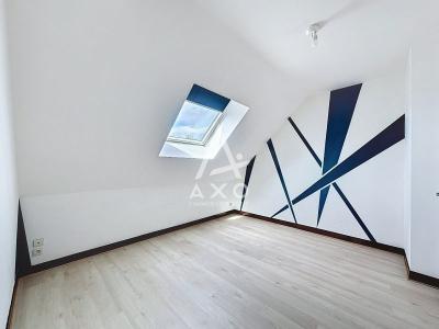 Grande Villa Familiale À La Loupe  5 Chambres  Sous-sol Total  Terrain De 1650 M²