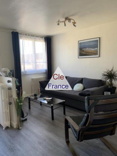 Toulouse ,bas Cote Pavee, T3/4 à Proximite Des Commerces.