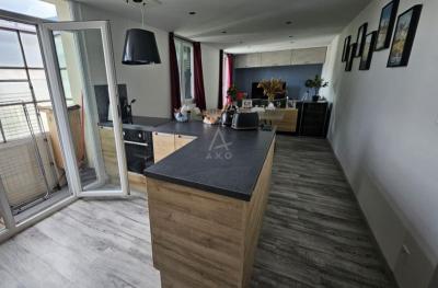 En Exclusivite  À Vendre T2 Renove De 47 M² à L\'entree Du Centre-ville D\'albertville (73200)