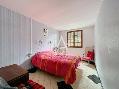 Longere à Vendre à Fontaine-simon (28240) à Renover Avec Terrain Arbore De 2640 M²