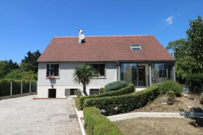 Elegante Maison Familiale En Coeur De Bourg