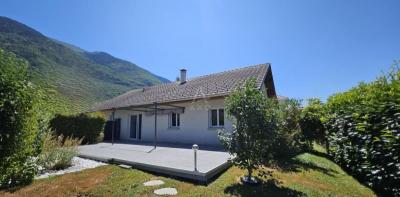 Maison T6 De 2012 De Plain-pied à Tours-en-savoie (73790) : Jardin + Terrasses + Garage 
