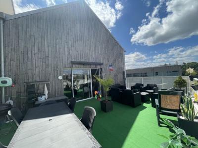 Viager Sans Rente- Duh - Appartement T4 De Surface 97 M2 Avec 3 Chambres Et Grande Terrasse Denrier 