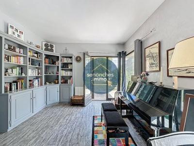 Nouveaute à Saint-eliph : Villa D\'architecte Avec Piscine Sur 9592 M² De Terrain