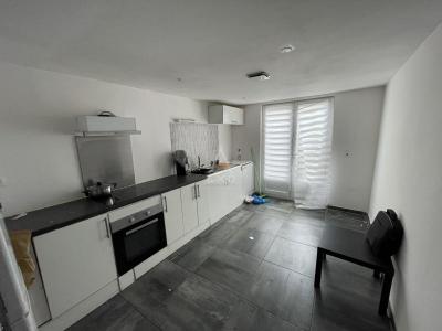 Maison De Ville De 4 Pieces Et De 93 M² De Sh