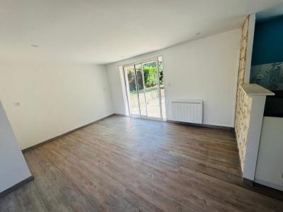 Jolie Maison Renovee à Bonnee