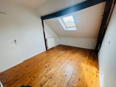 Maison De Ville Avec Jardin Arbore- Gien Centre- Bien Rare à Decouvrir !