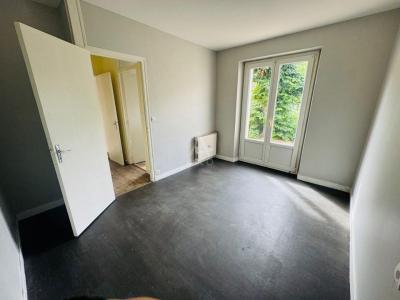 Maison De Ville Avec Jardin Arbore- Gien Centre- Bien Rare à Decouvrir !