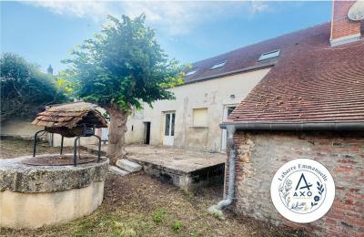 Maison De Ville Avec Jardin Arbore- Gien Centre- Bien Rare à Decouvrir !