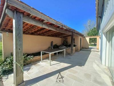 Propriete Avec 2 Maisons Grange Et Piscine