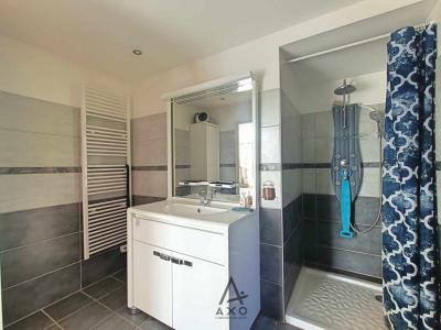 Propriete Avec 2 Maisons Grange Et Piscine