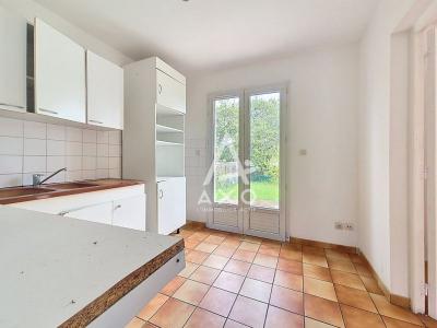 Maison Familiale 5 Pieces Avec Jardin Et Terrasse  Amblainville