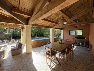 Fleurac. Maison Ancienne De Type 7 Pieces Renovee Avec Gout Sur Une Parcelle De 1375 M² Avec Grange