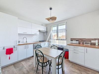 Beauvais  Maison De Ville Avec 3 Chambres Et Double Garage