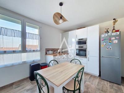 Beauvais  Maison De Ville Avec 3 Chambres Et Double Garage