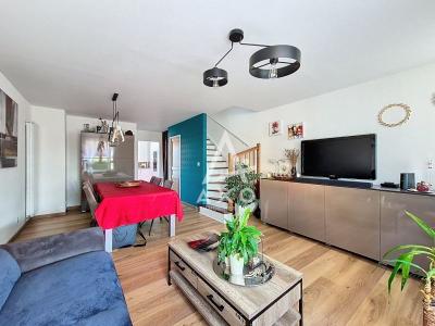 Beauvais  Maison De Ville Avec 3 Chambres Et Double Garage