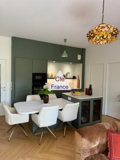 Appartement T4 De 78 M2, 3 Chambres, Terrasse Exposition Sud, Quartier La Madeleine , 10 à Min à Pi