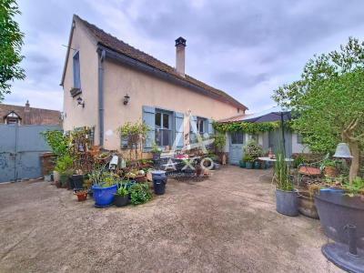 À Vendre  Maison Avec Dependance Sur 850 M² De Terrain  Allonne (60)