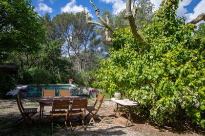 Montaiguet - Bastide ProvenÇale  142m² - Piscine  Pool House - Dependance  Parc 8000m² - 1 120 00