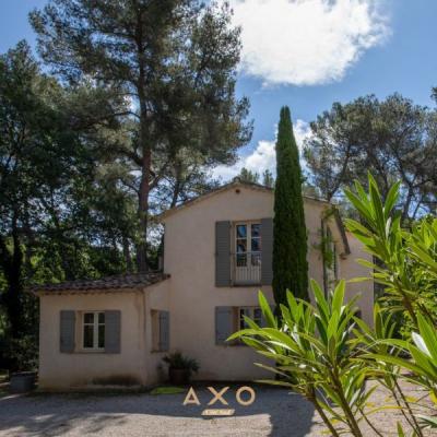 Montaiguet - Bastide ProvenÇale  142m² - Piscine  Pool House - Dependance  Parc 8000m² - 1 120 00