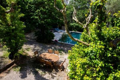 Montaiguet - Bastide ProvenÇale  142m² - Piscine  Pool House - Dependance  Parc 8000m² - 1 120 00