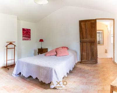 Montaiguet - Bastide ProvenÇale  142m² - Piscine  Pool House - Dependance  Parc 8000m² - 1 120 00