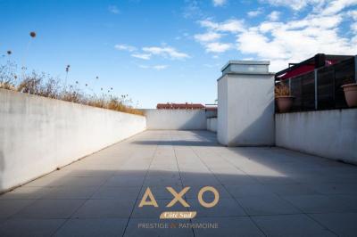 Marseille  La Joliette  Appartement T4  91 M²  Terrasse 100 M²  Vue Panoramique  Box Ferme  4