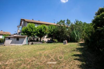 Meyreuil - Maison De Ville - A Renover - 71 M2 - T4 - Jardin - Piscinable - Parking - 320 000