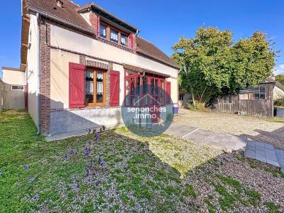 Une Maison Ancienne Pleine De Charme De 140 M² Au Cur De Manou (28240)
