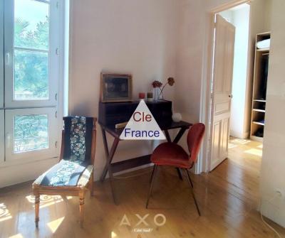 NÎmes  Appartement Haussmannien Renove  160 M²  3 Chambres  Garage  HÔtel Particulier Xixe  1e
