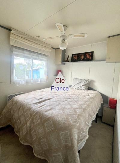 Terrain De Loisirs De 660 M² Avec Grand Mobil-home Tout Equipe