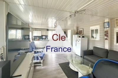Terrain De Loisirs De 660 M² Avec Grand Mobil-home Tout Equipe